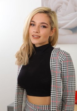 LipSmackingMaggie from Kent,United Kingdom